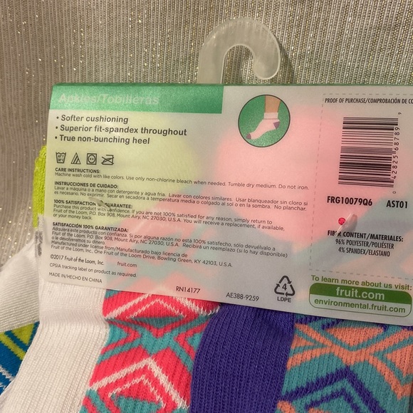 Lot of 6 pairs FRUIT OF THE LOOM Girls ankles socks L shoe size 4 - 10 - Picture 8 of 9